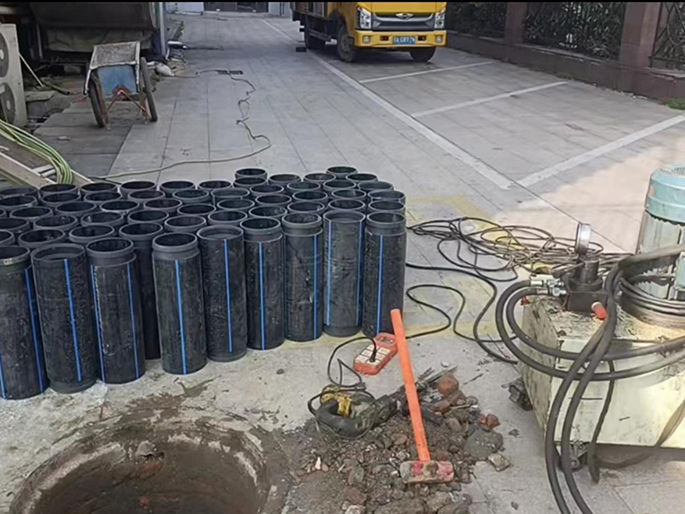 山丹PE置换管厂家 DN315置换管 非开挖管短管置换